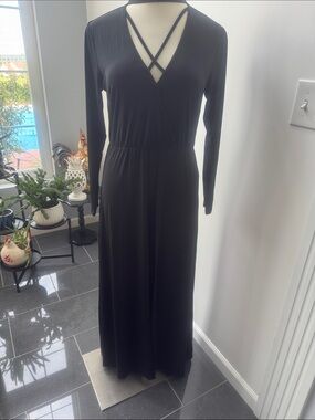 VENUS Black Long Sleeve V-Neck Maxi Romper